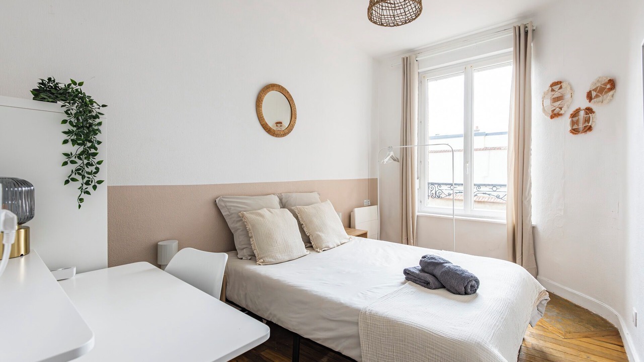 Photo of Bedroom in Reims City Centre
