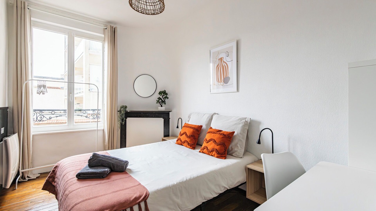 Photo of Bedroom in Reims City Centre