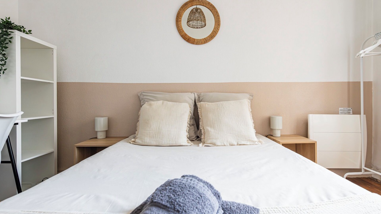 Photo of Bedroom in Reims City Centre