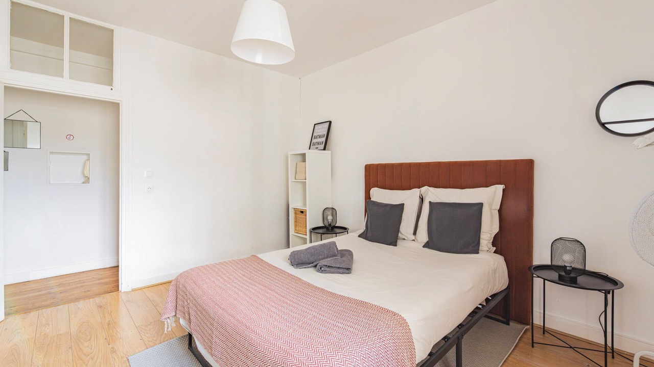 Photo of Bedroom in Reims City Centre