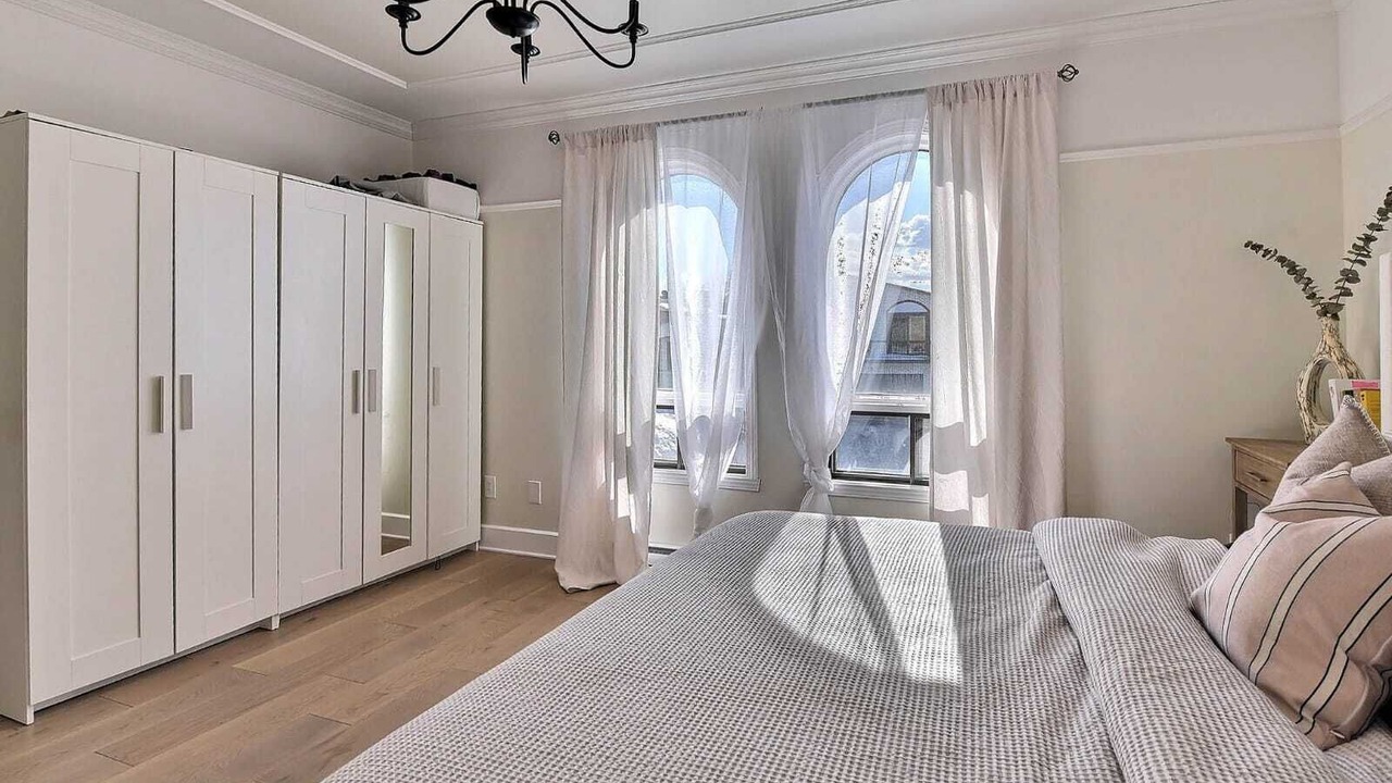 Photo of Bedroom in Laval