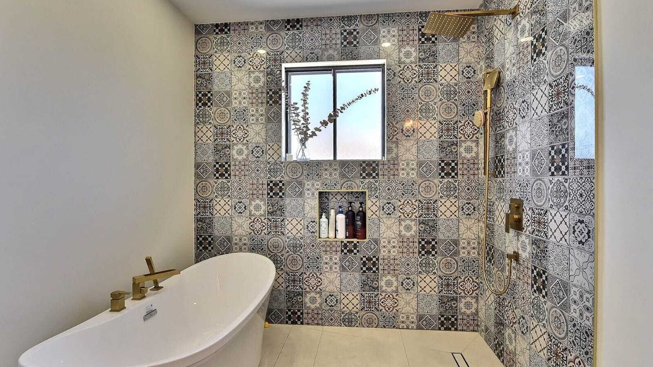 Photo of Bathroom in Laval