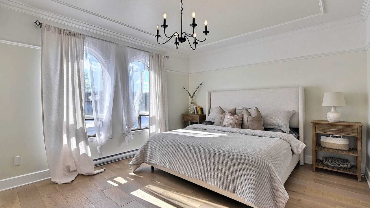 Photo of Bedroom in Laval