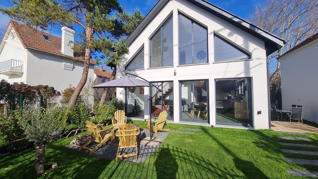 Photo of Outdoor in Le Home