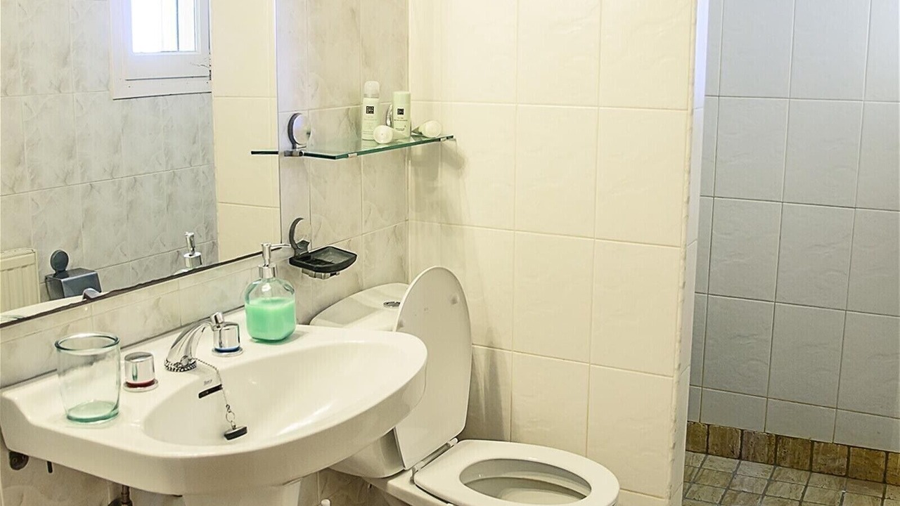Photo of Bathroom in Benimeit