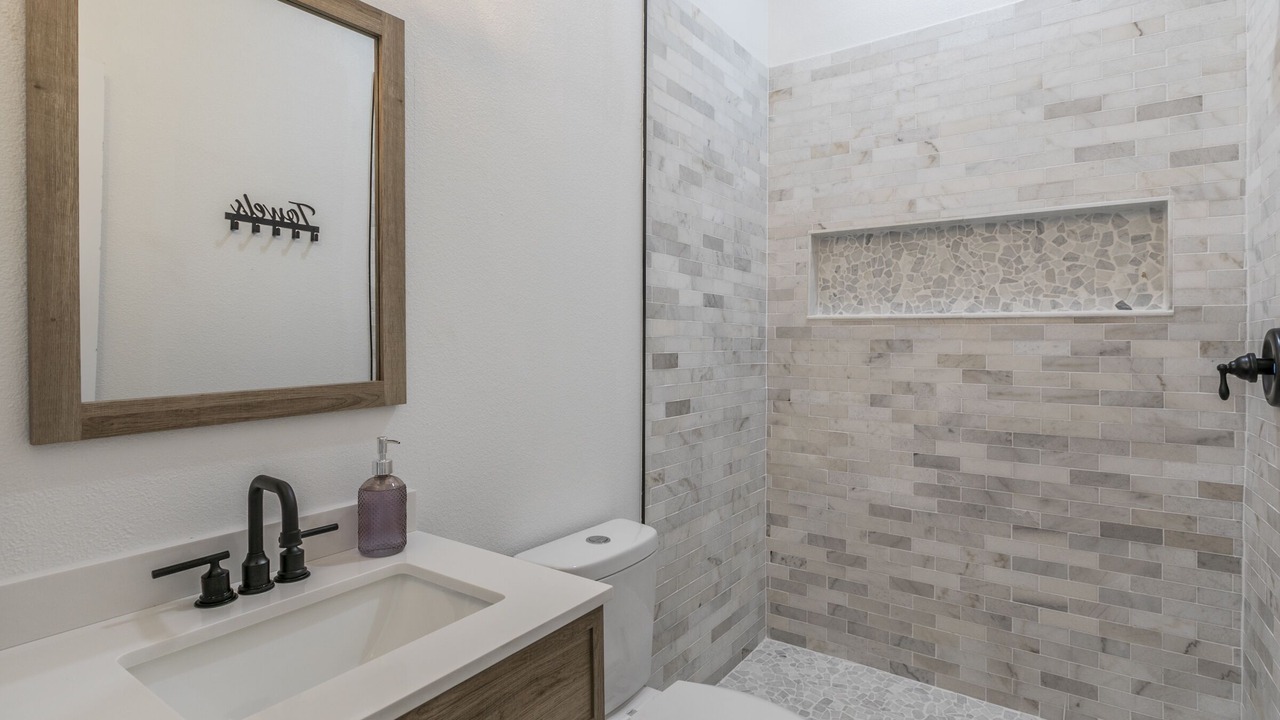 Photo of Bathroom in Enchanted Oaks