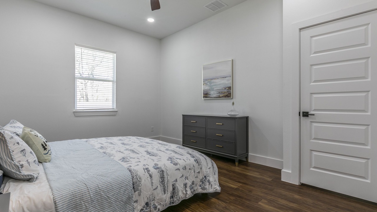 Photo of Bedroom in Enchanted Oaks