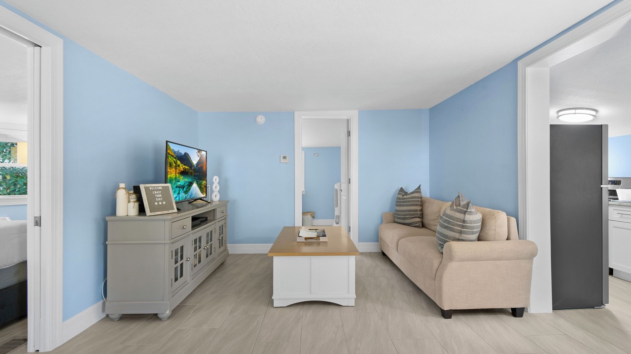 Photo of Livingroom in Historic Old Northeast