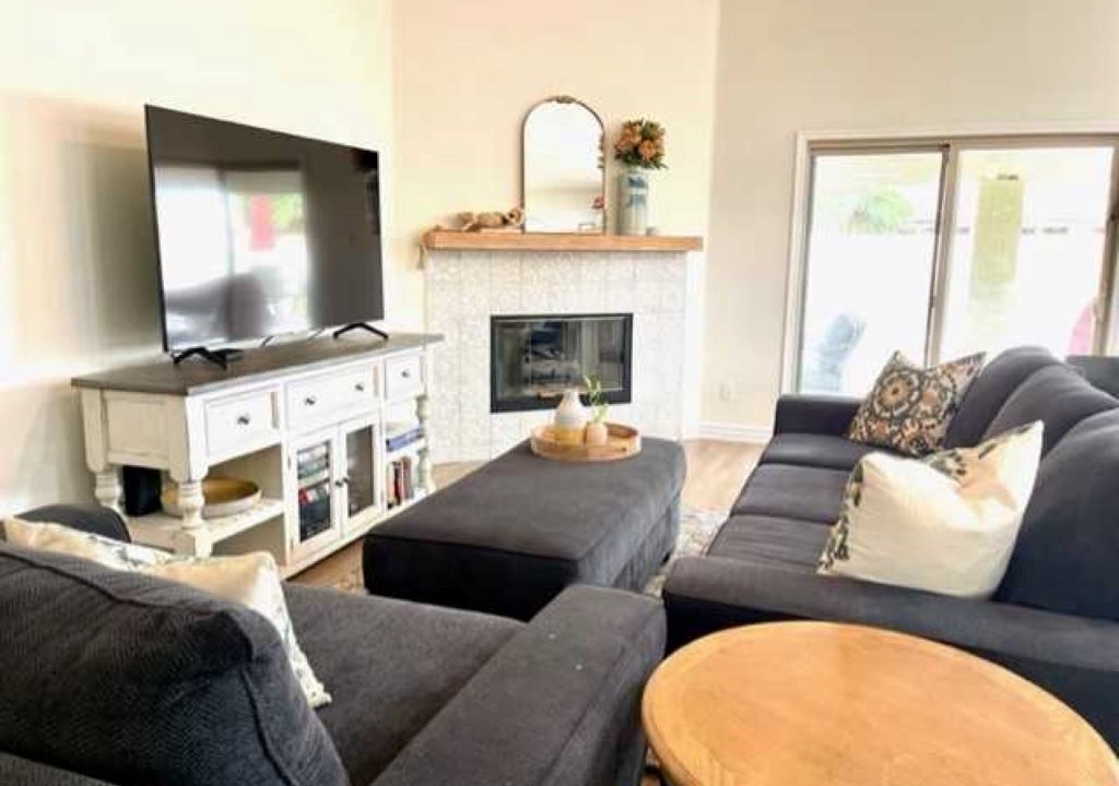 Photo of Livingroom in Desert Sands Golf Country