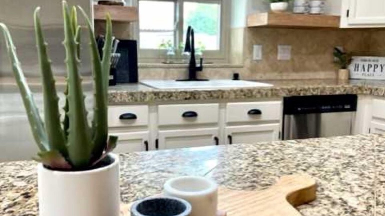 Photo of Kitchen in Desert Sands Golf Country