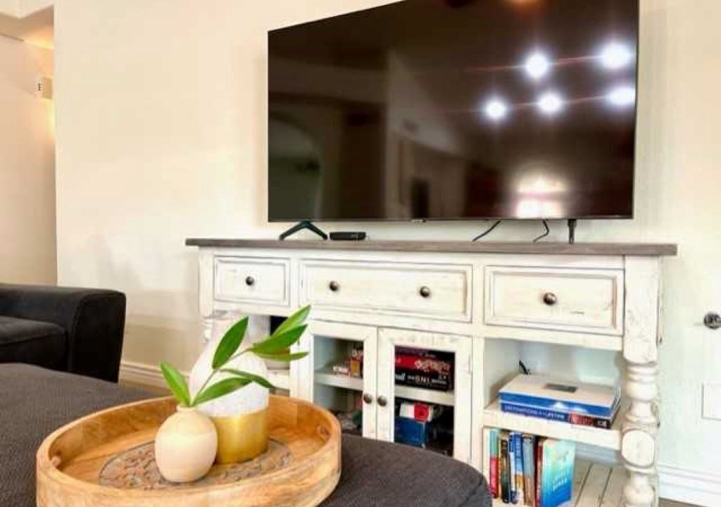 Photo of Livingroom in Desert Sands Golf Country