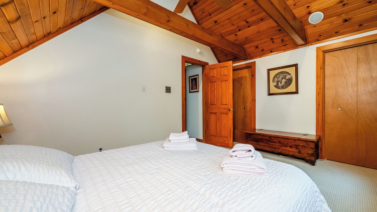 Photo of Bedroom in Miami Park