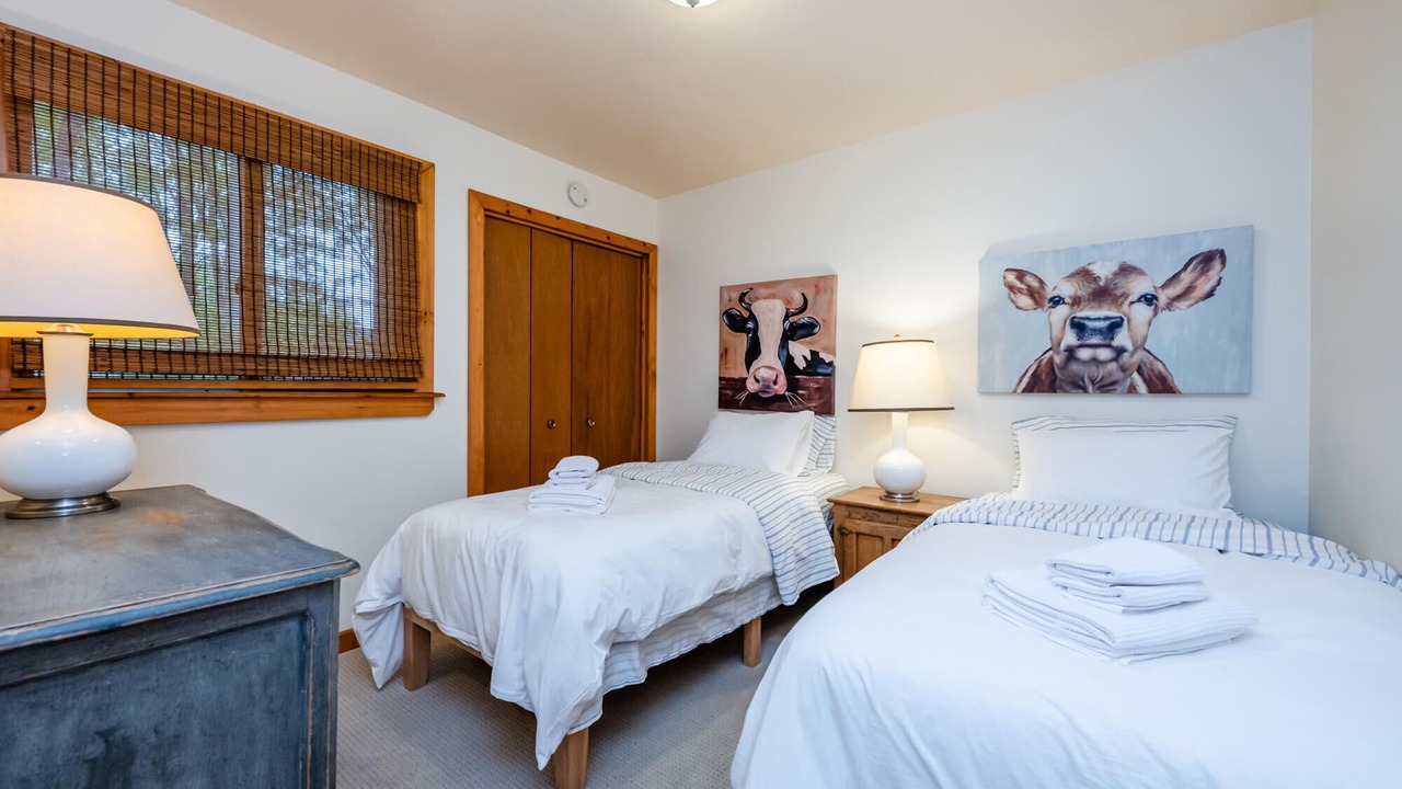 Photo of Bedroom in Miami Park