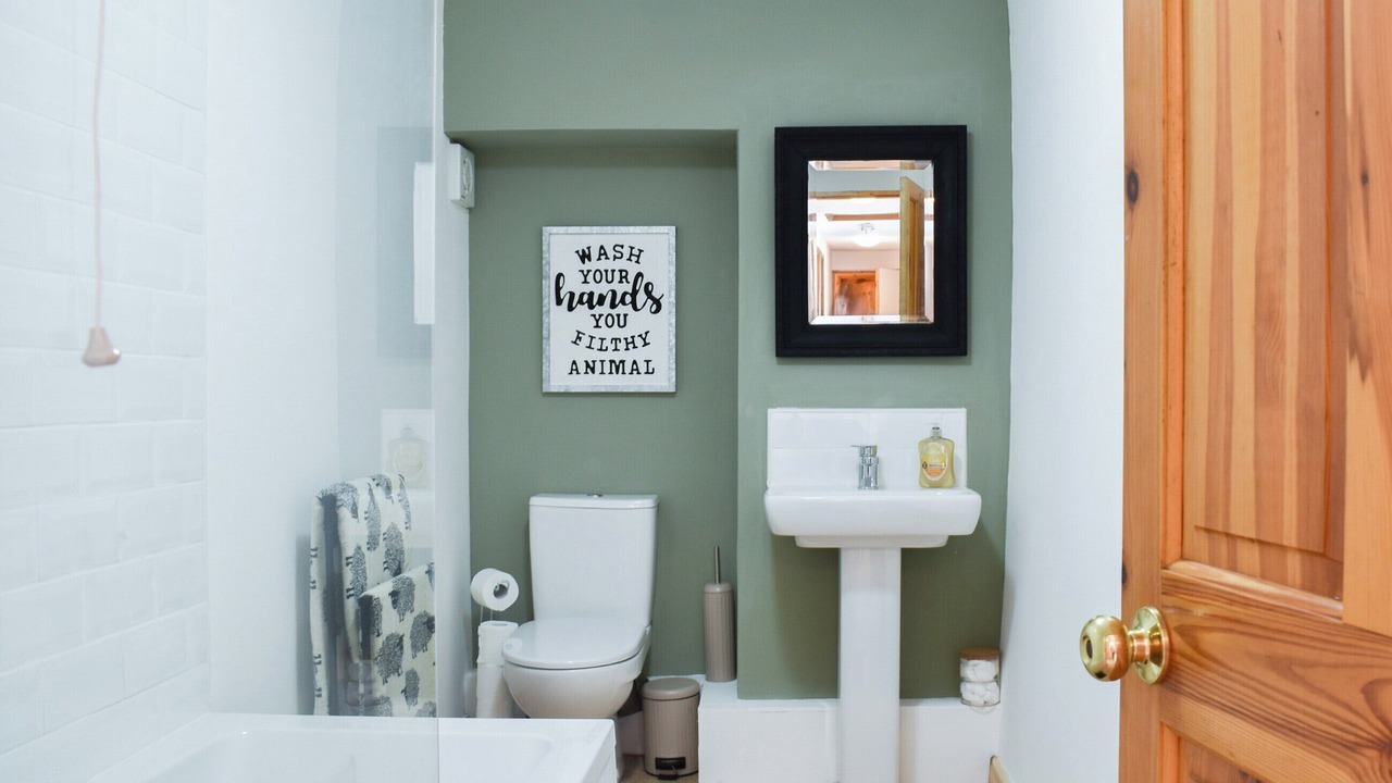 Photo of Bathroom in Hoylandswaine