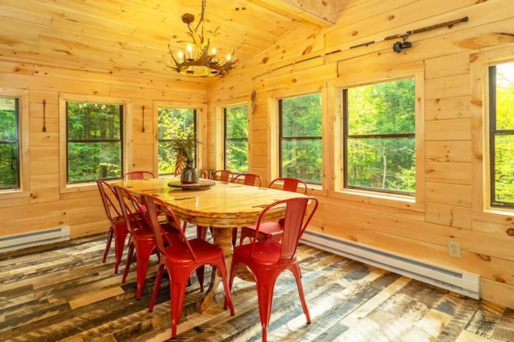 Photo of Livingroom in Broadalbin