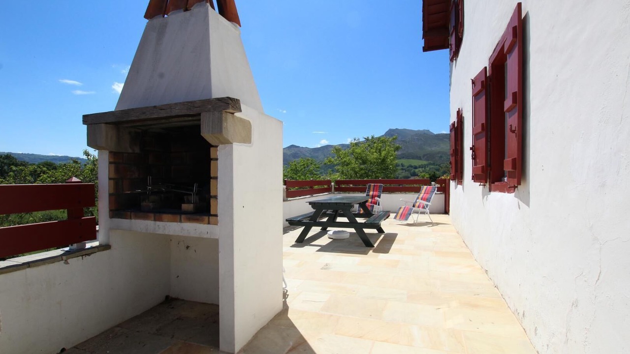 Photo of Outdoor in Sare