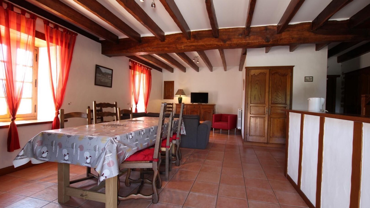 Photo of Others in Sare