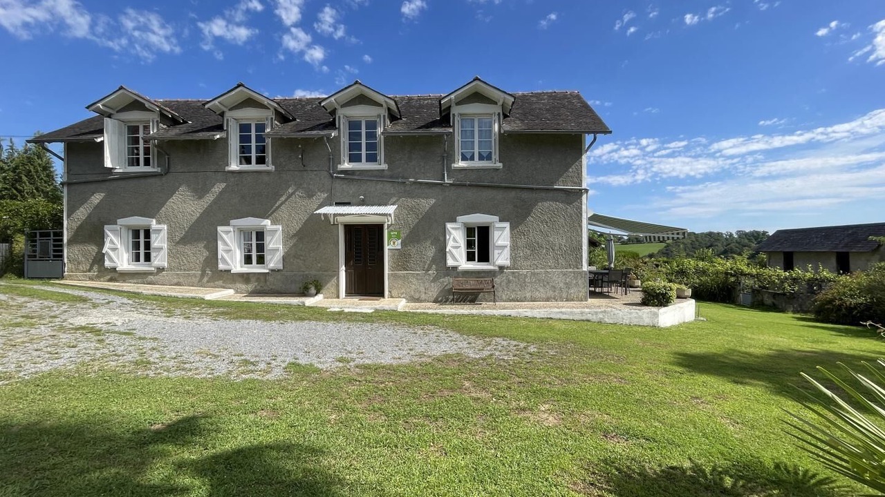 Photo of Outdoor in Lys