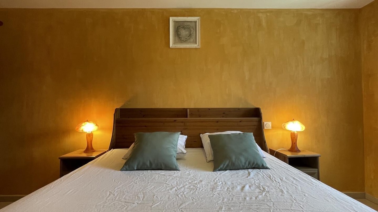 Photo of Bedroom in Barcus