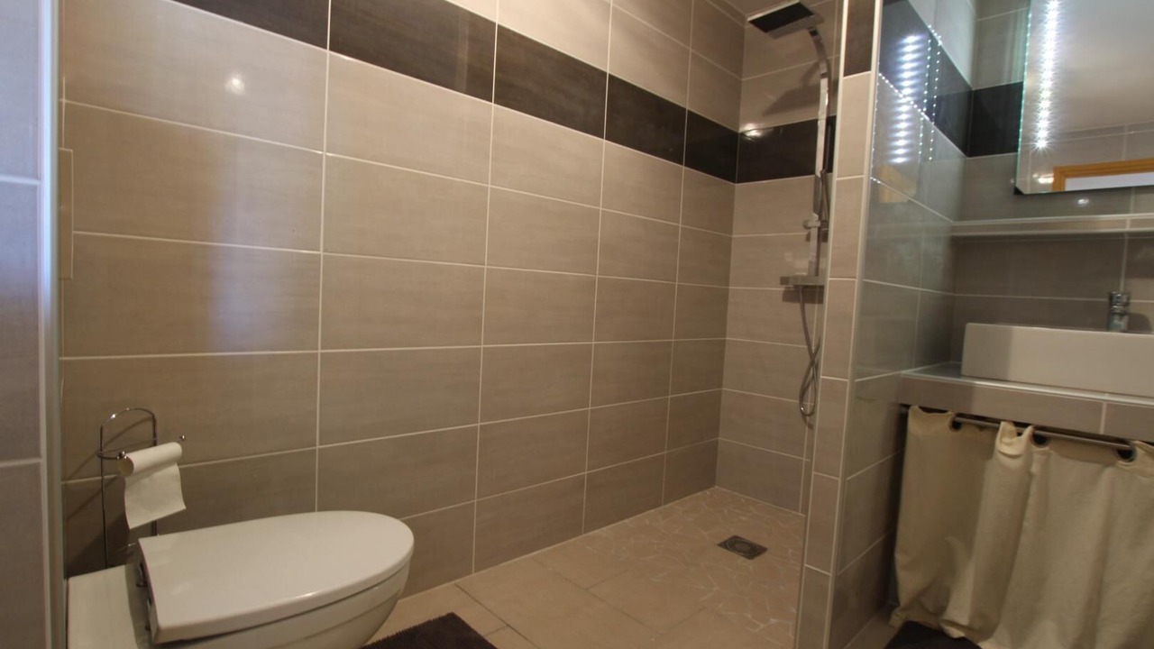 Photo of Bathroom in Barcus