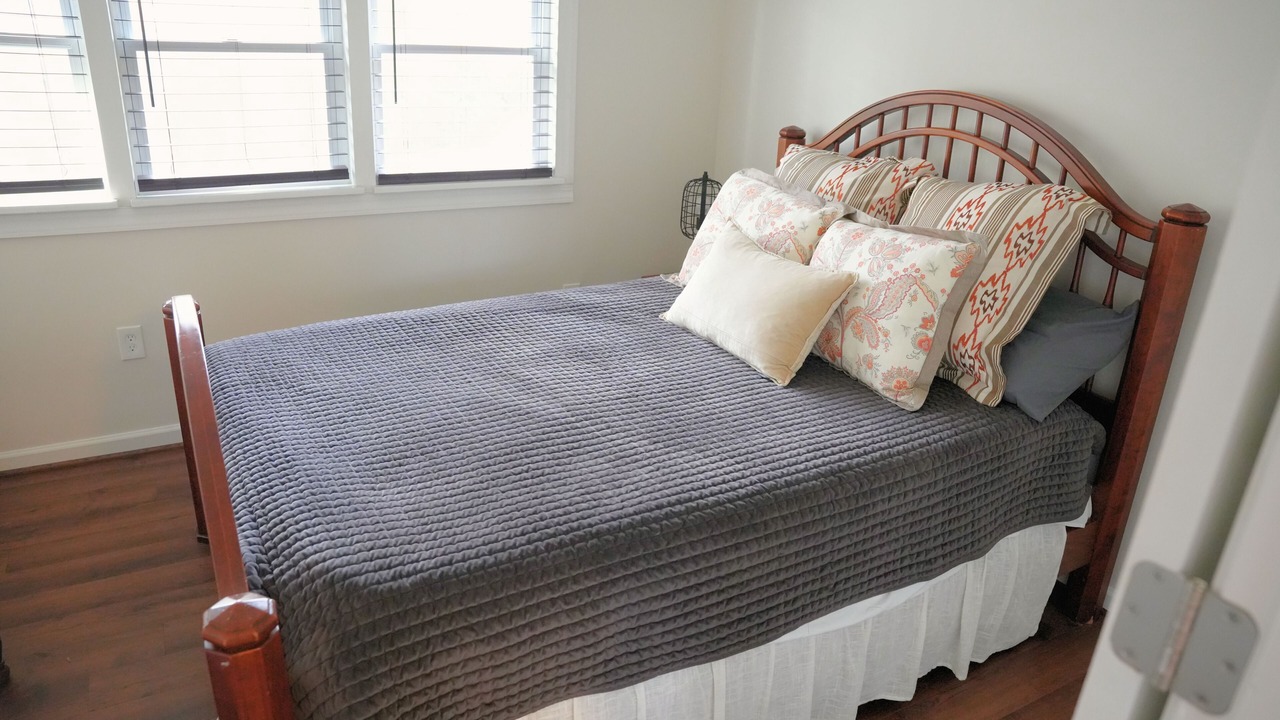 Photo of Bedroom in Acworth