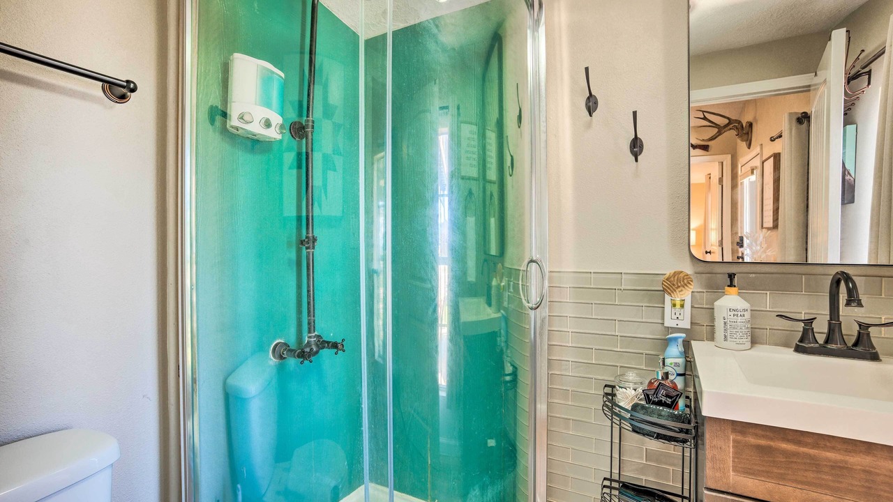 Photo of Bathroom in Willis