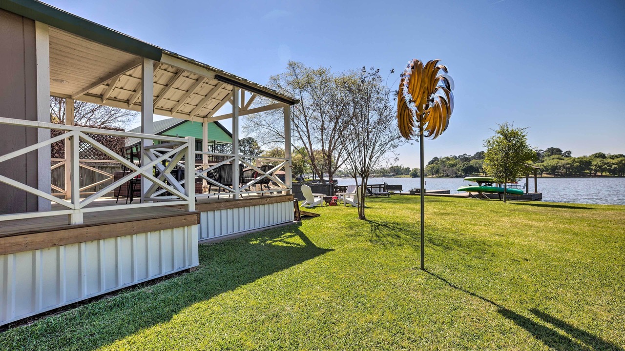 Photo of Outdoor in Willis