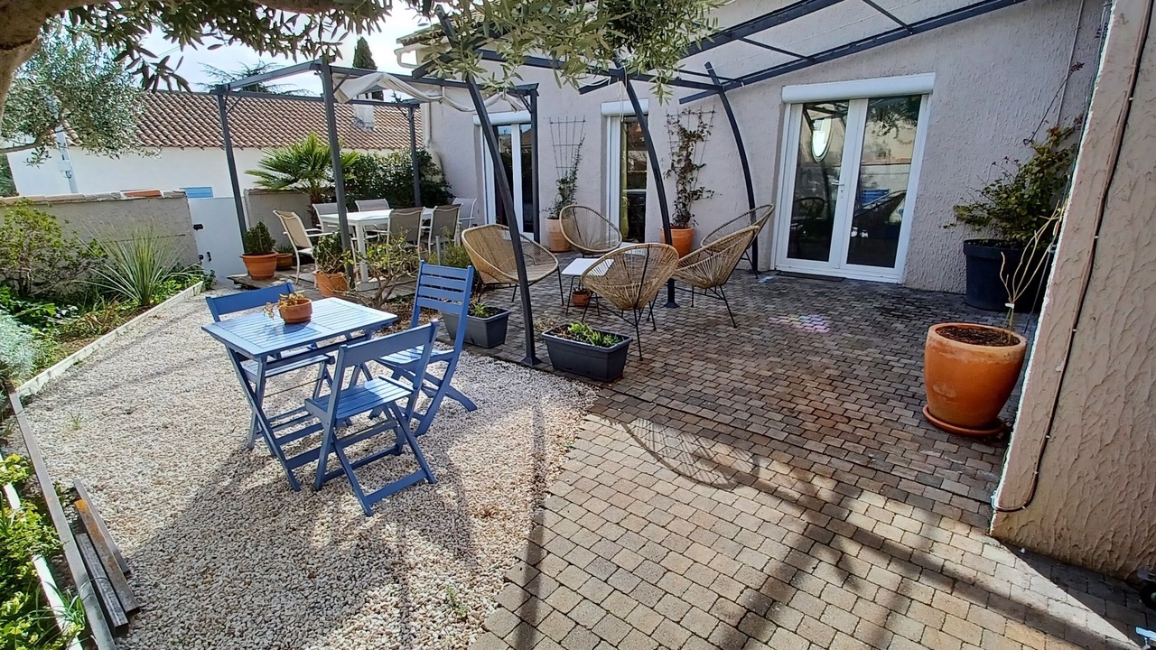 Photo of Outdoor in Beaucaire