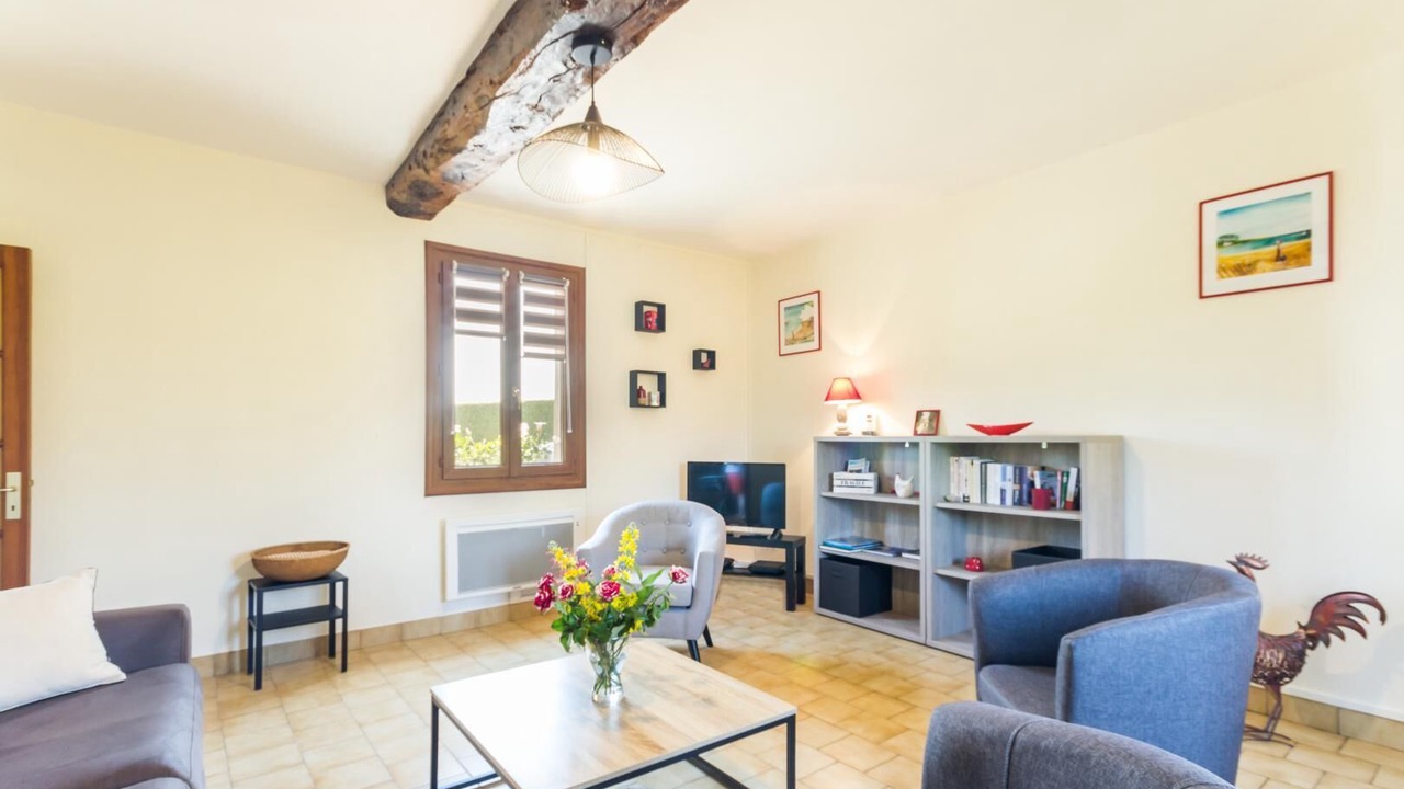 Photo of Livingroom in Massy