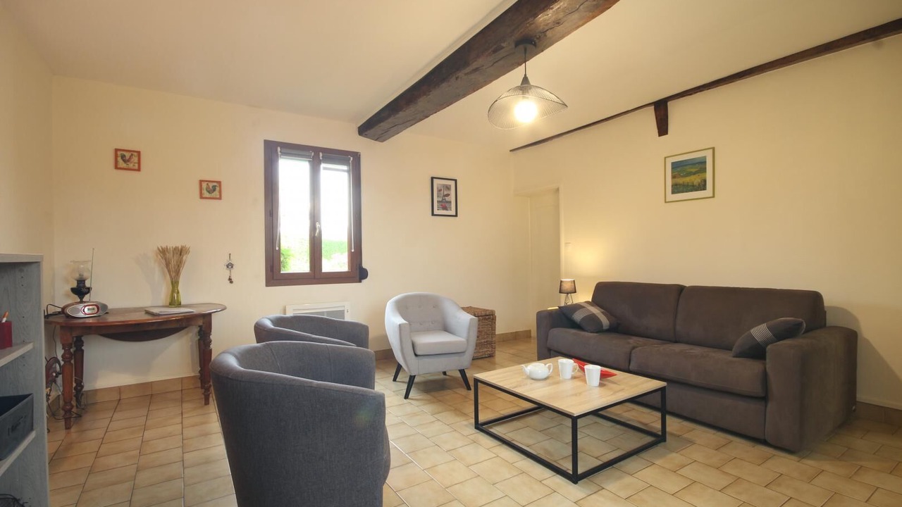 Photo of Livingroom in Massy