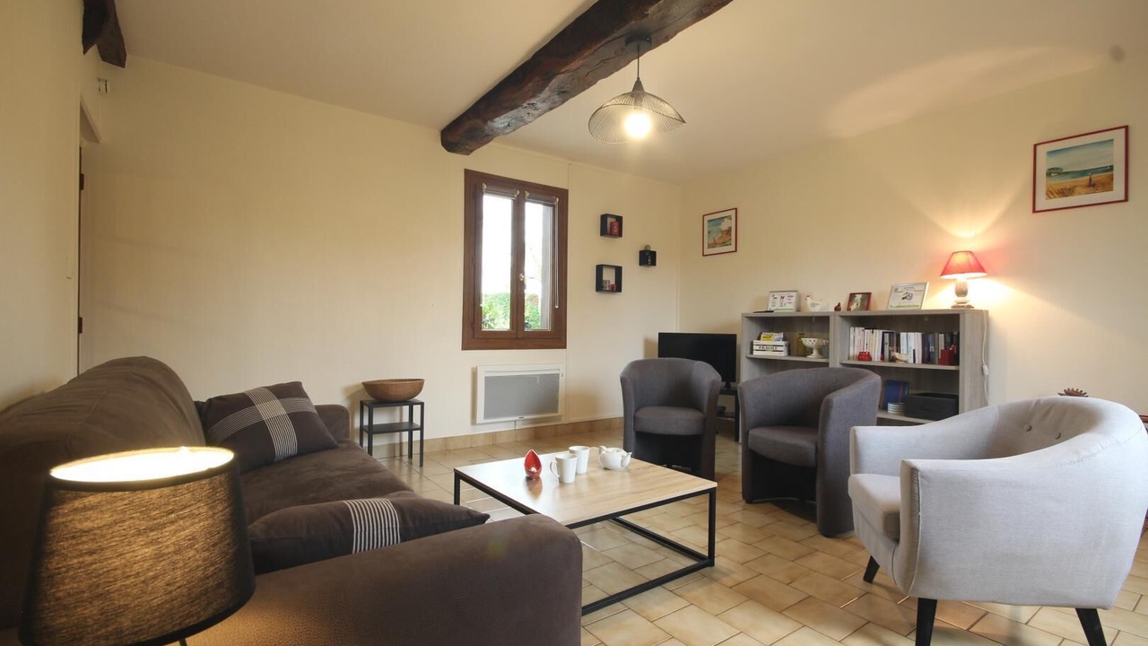 Photo of Livingroom in Massy