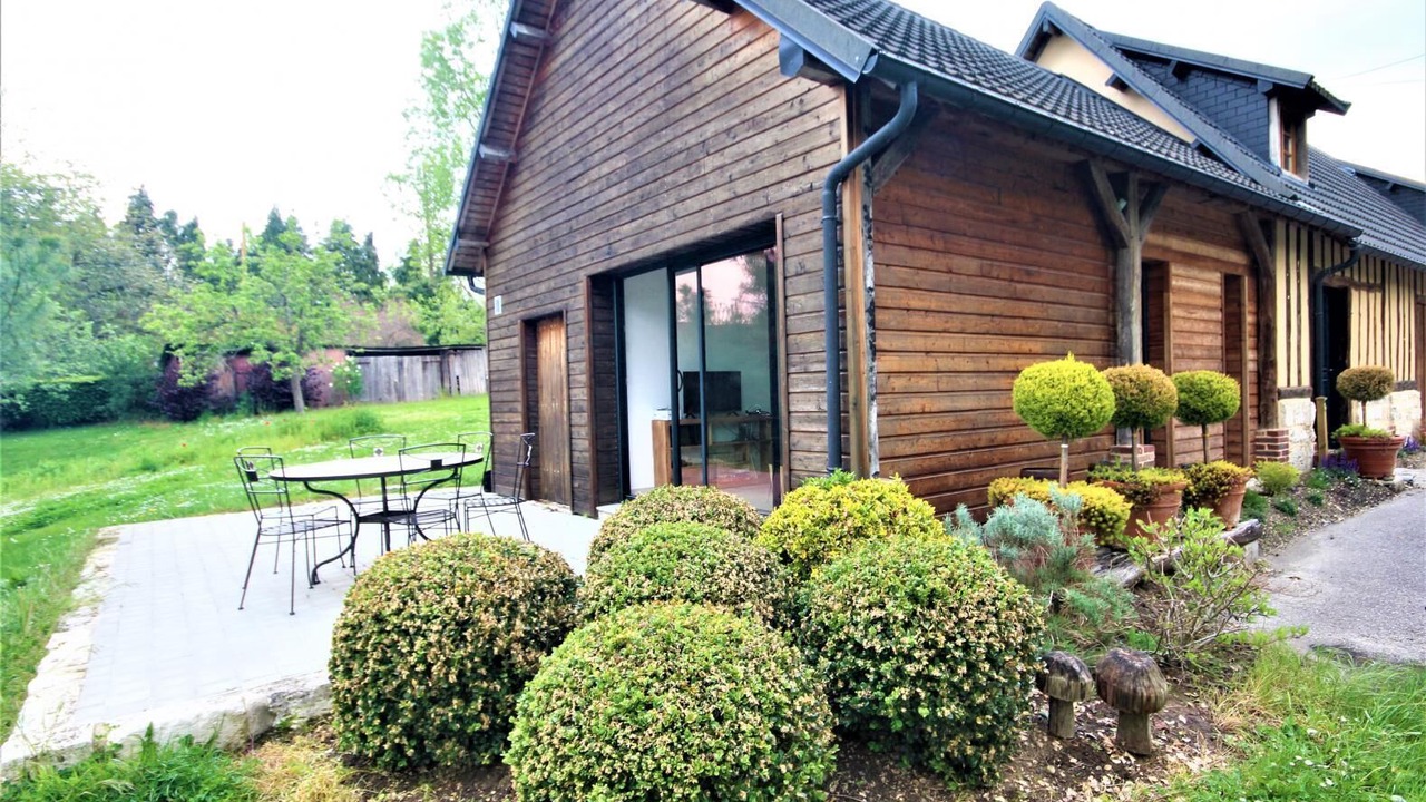 Photo of Outdoor in Arelaune-en-Seine