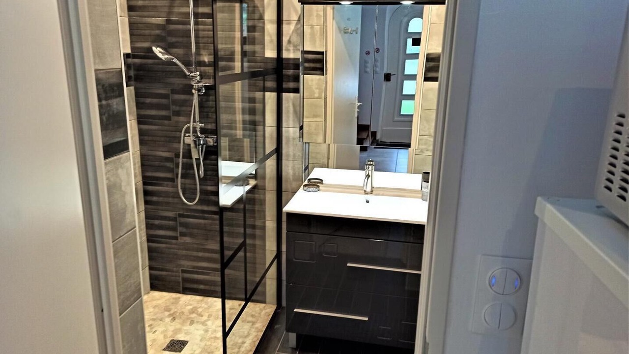 Photo of Bathroom in Mesnil-Val-Plage