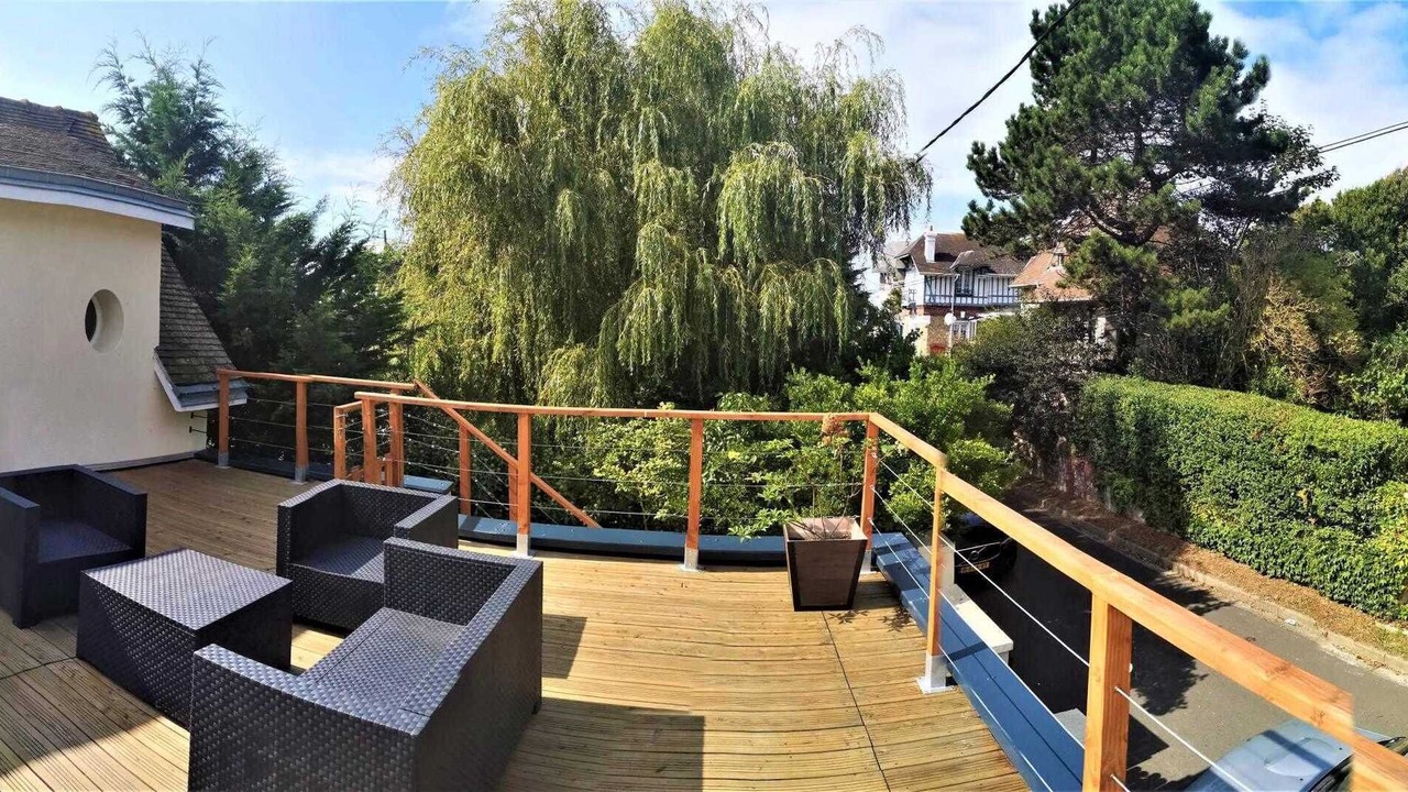 Photo of Patio Balcony in Mesnil-Val-Plage