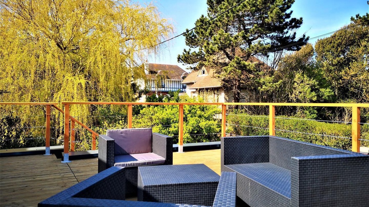 Photo of Patio Balcony in Mesnil-Val-Plage