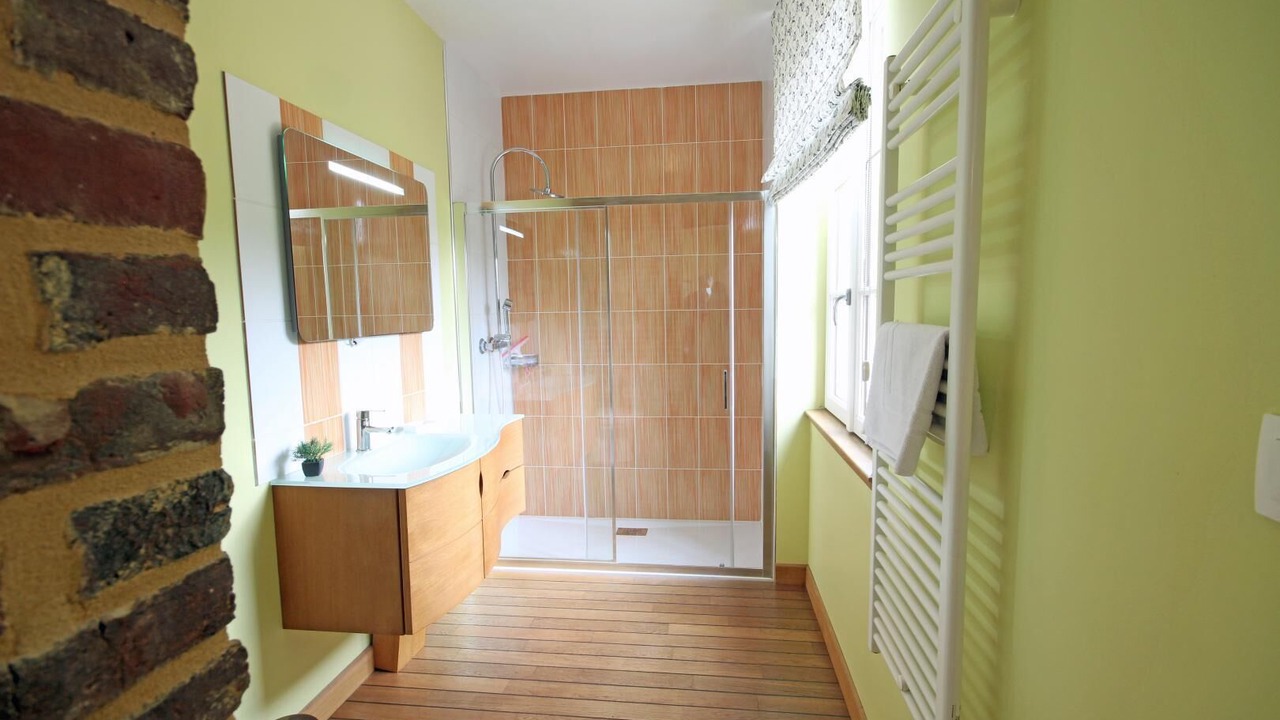 Photo of Bathroom in Ypreville-Biville