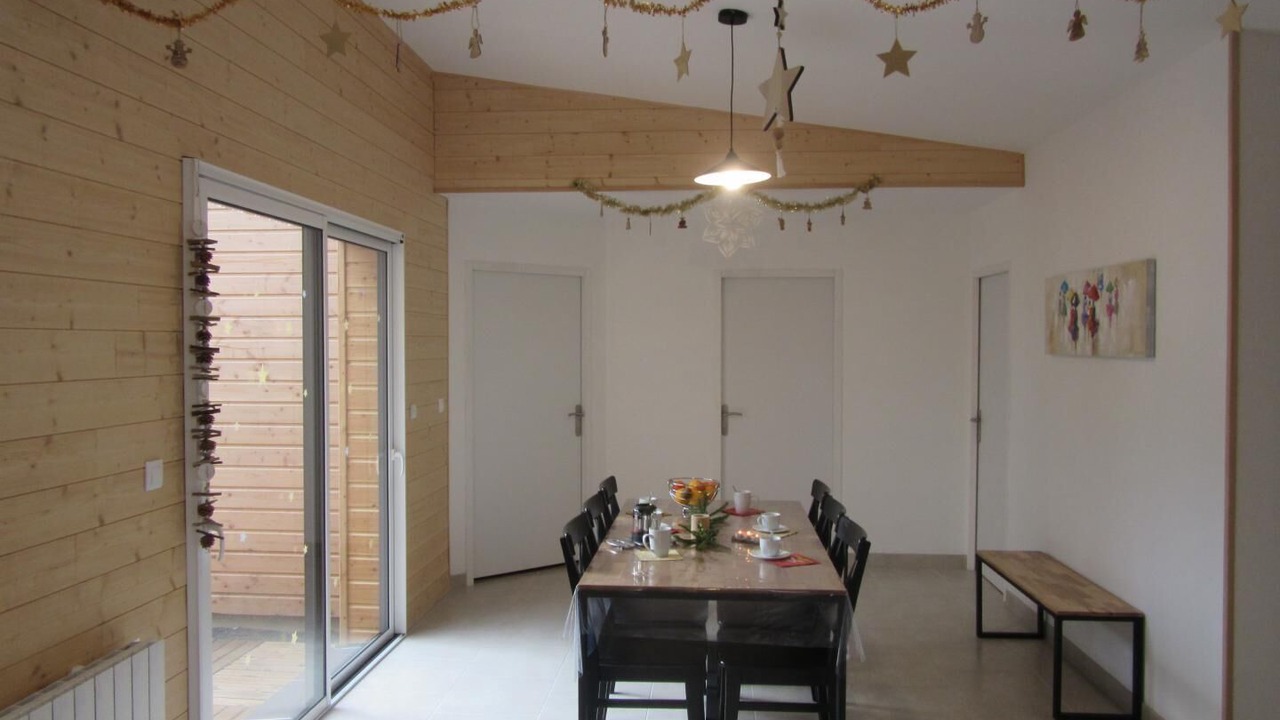 Photo of Others in Trepied