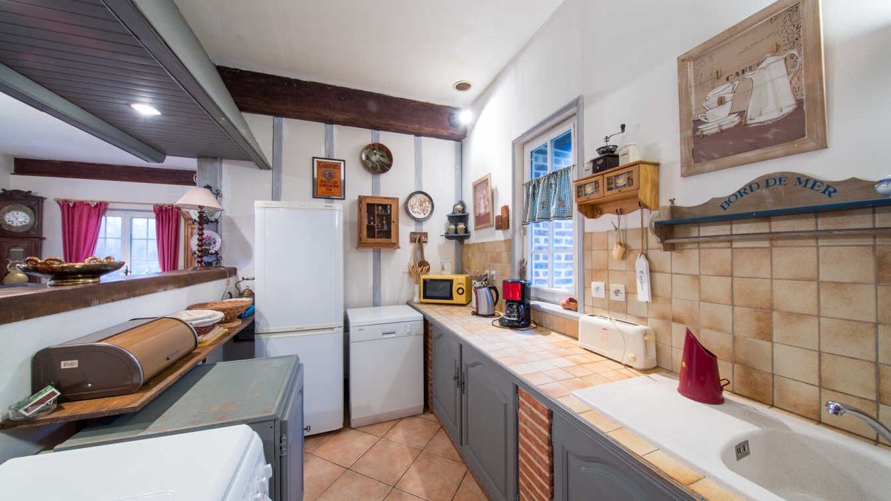 Photo of Kitchen in Paluel