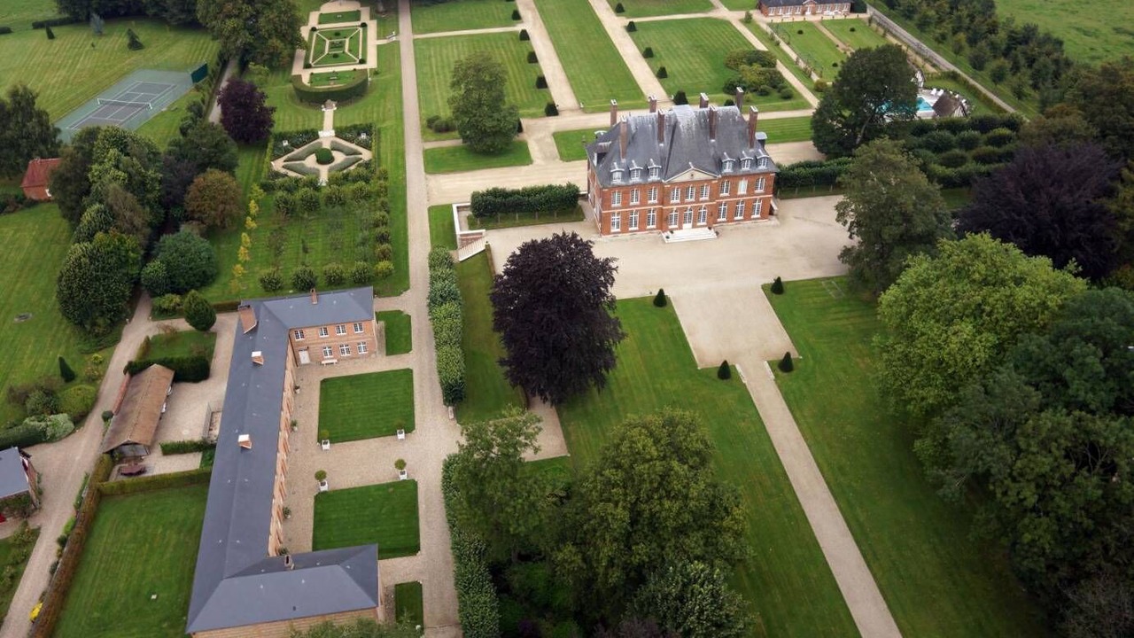 Photo of Outdoor in Bois-Heroult