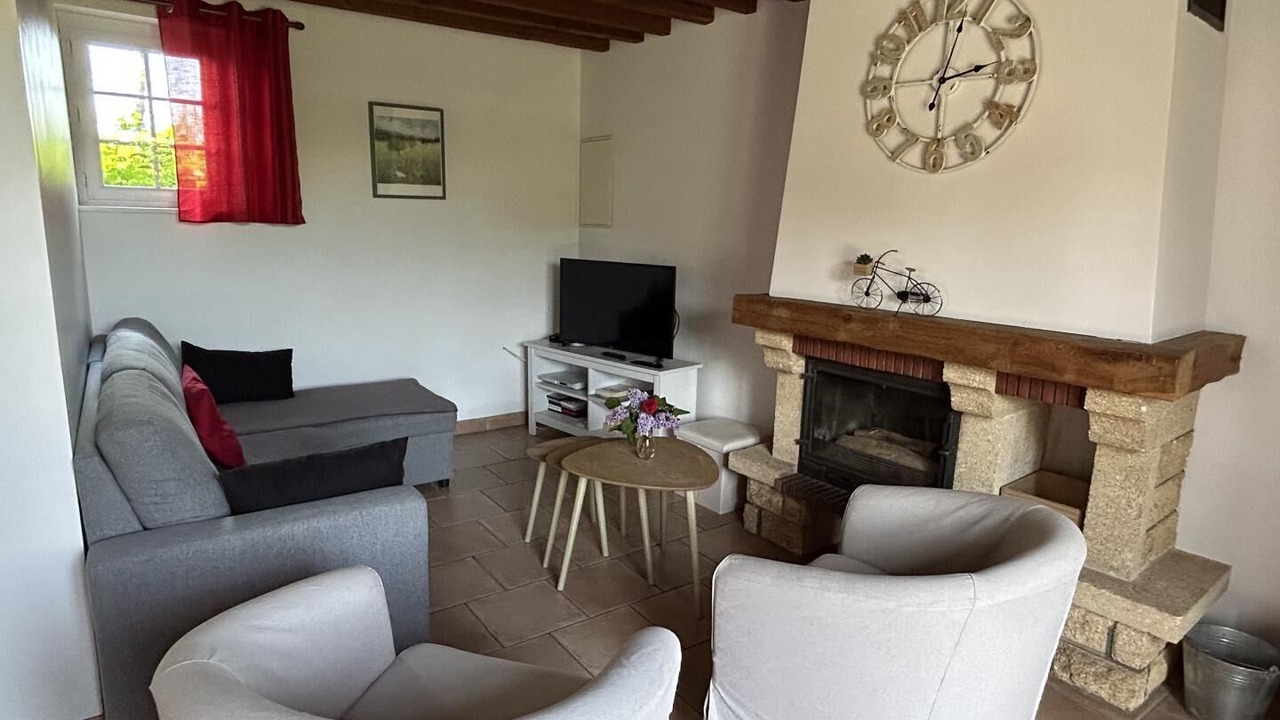 Photo of Livingroom in Bec-de-Mortagne
