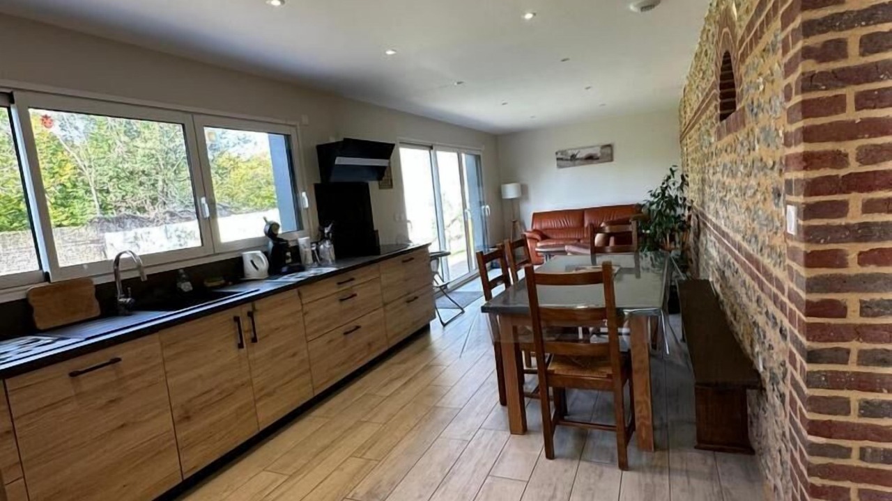 Photo of Others in Bordeaux-Saint-Clair