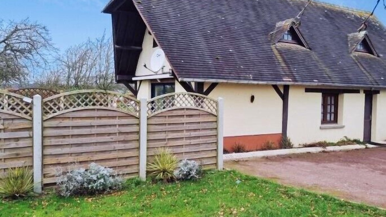 Photo of Outdoor in Therouldeville