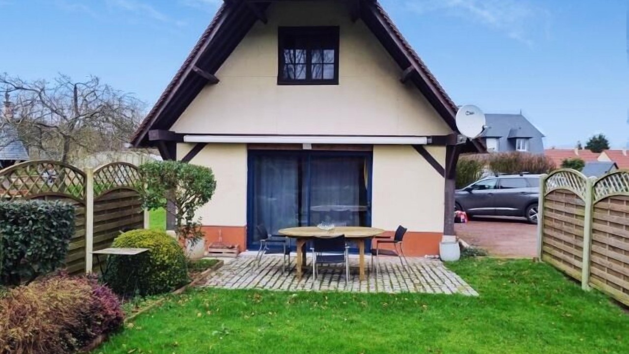 Photo of Outdoor in Therouldeville