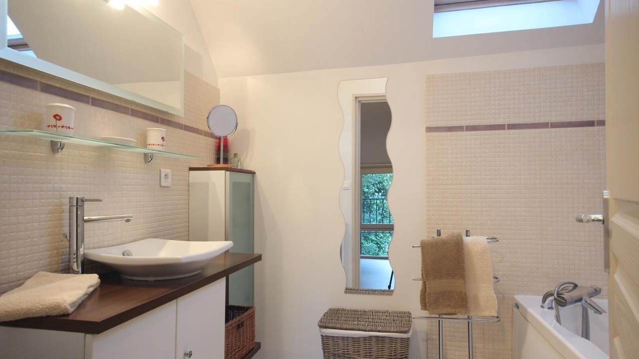 Photo of Bathroom in Saint-Saens