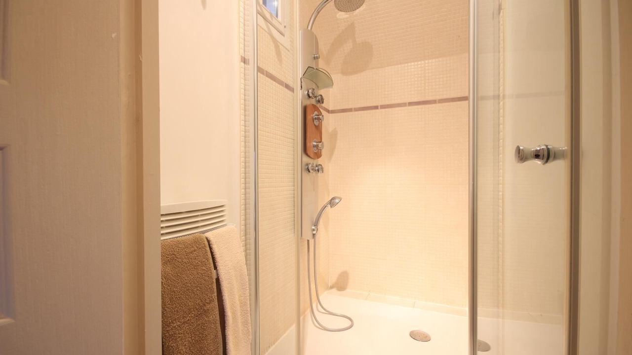 Photo of Bathroom in Saint-Saens