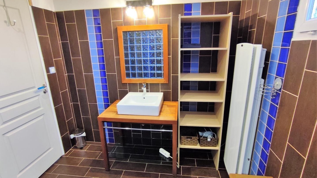 Photo of Bathroom in Anglesqueville-l'Esneval