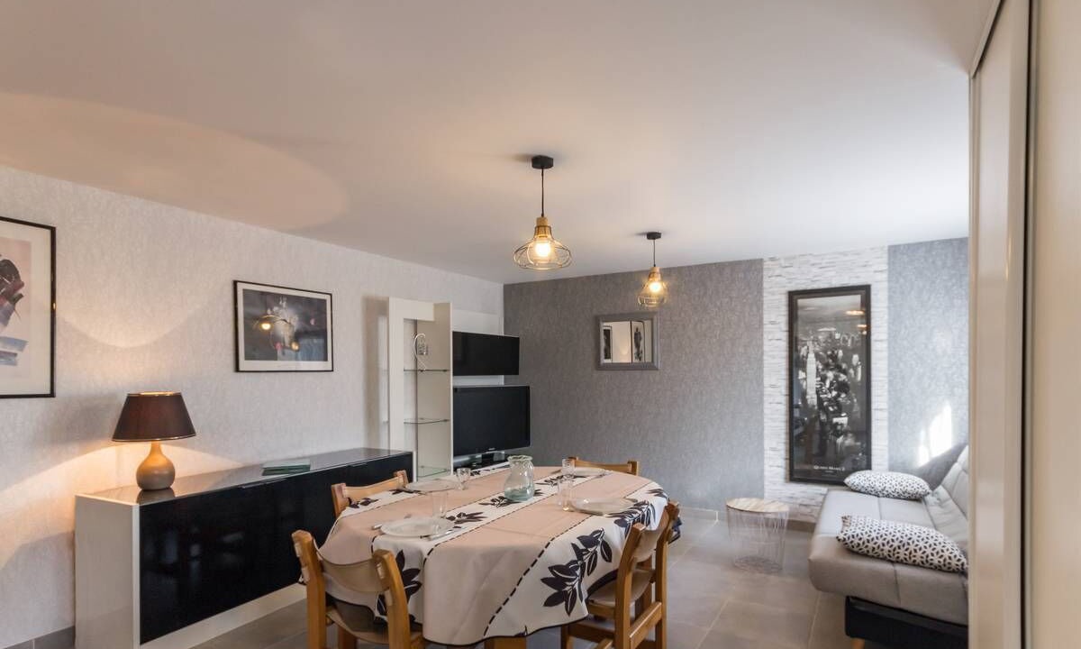 Photo of Others in Mannevillette