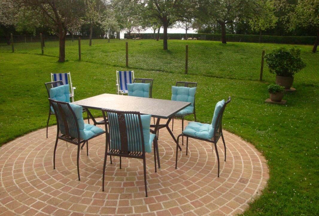 Photo of Outdoor in Manehouville