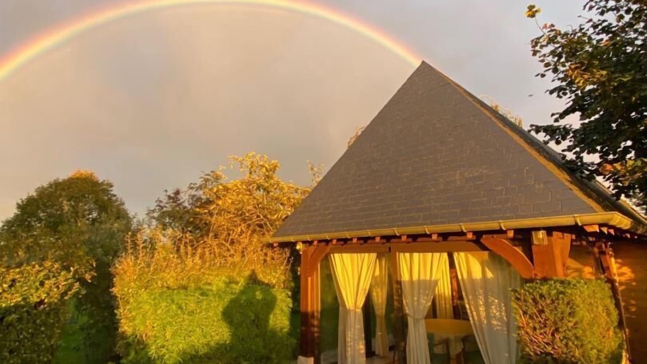Photo of Outdoor in Notre-Dame-de-Bliquetuit