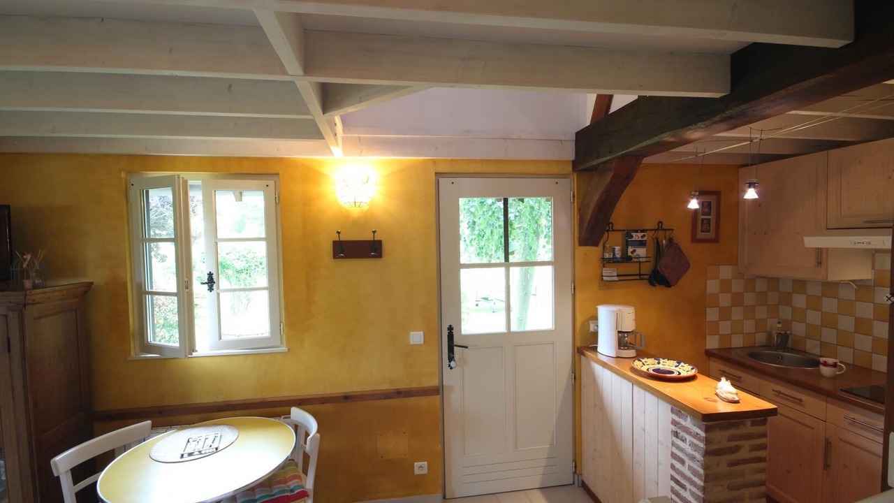 Photo of Kitchen in Notre-Dame-de-Bliquetuit